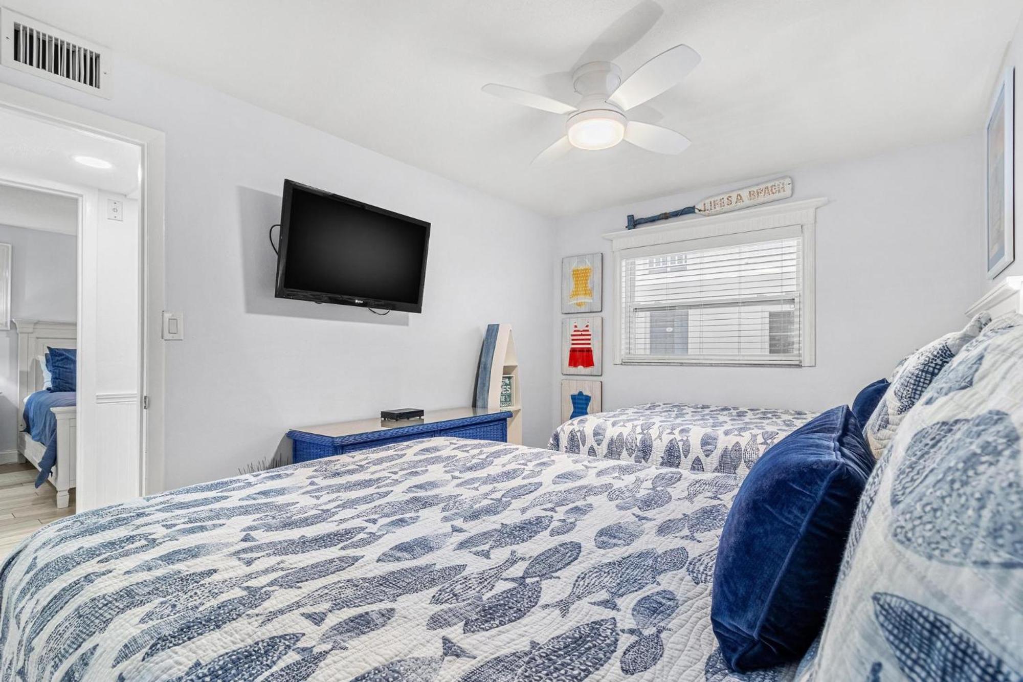 Beach Oasis - No Storm Damage & Guest Ready! Come Enjoy The Heated Pool & Relax At The Beach! Clearwater Beach Ngoại thất bức ảnh